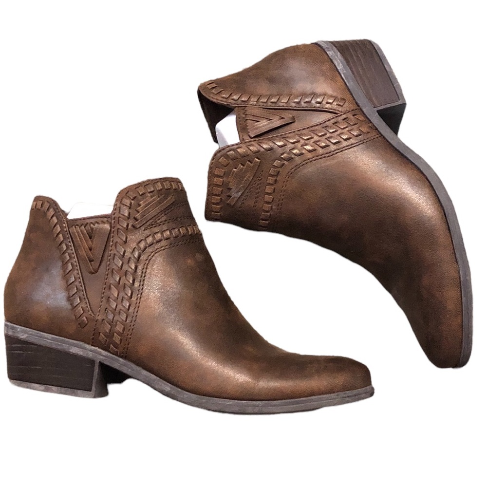 Baretraps‎ Gerty Western Ankle Boots, Size 7.5, EUC